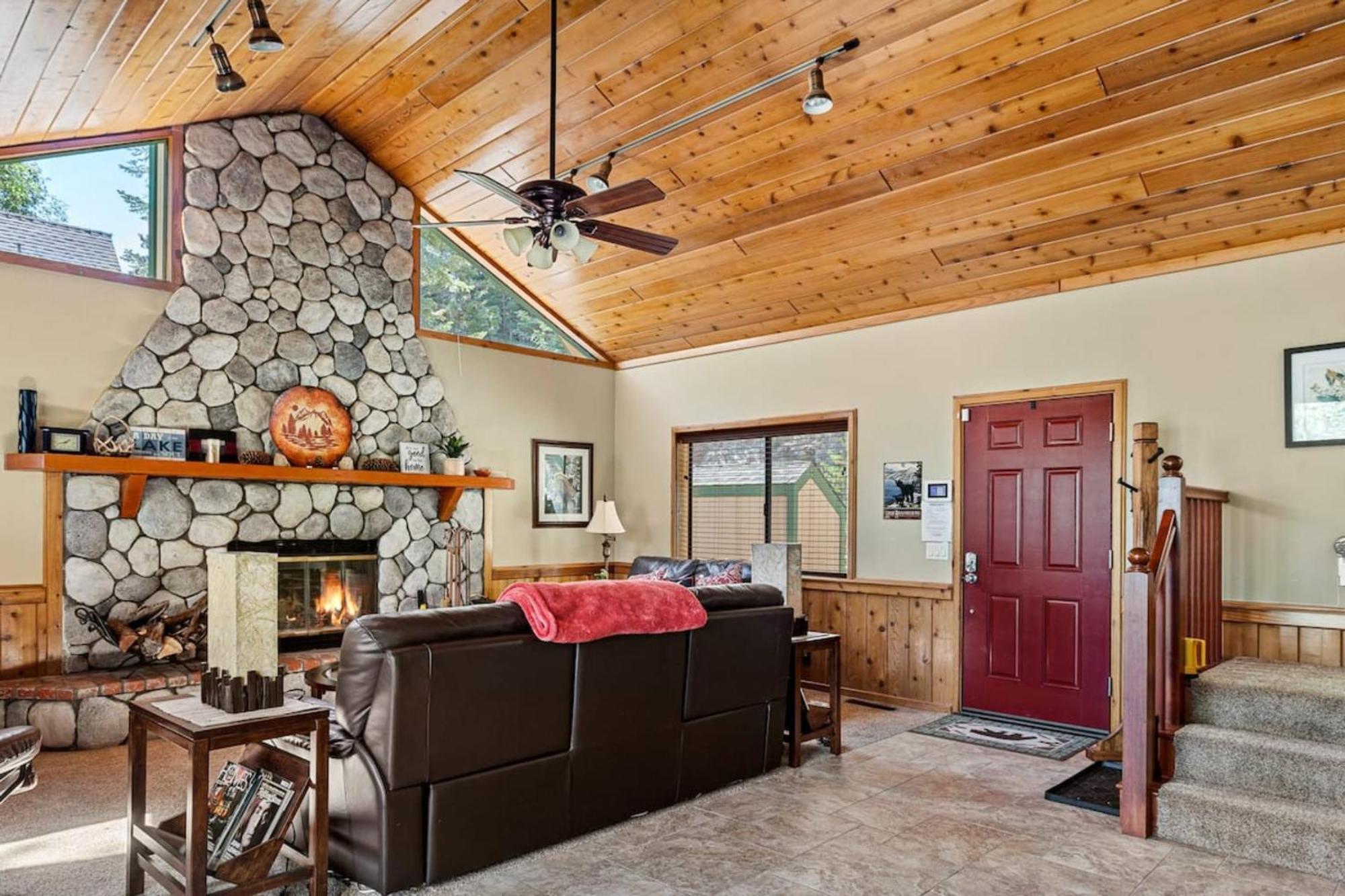 Sutter Ln By Avantstay Beautifully Remodeled Kitchen,4Cabin-Chic Bedrooms Blue Jay Exteriör bild
